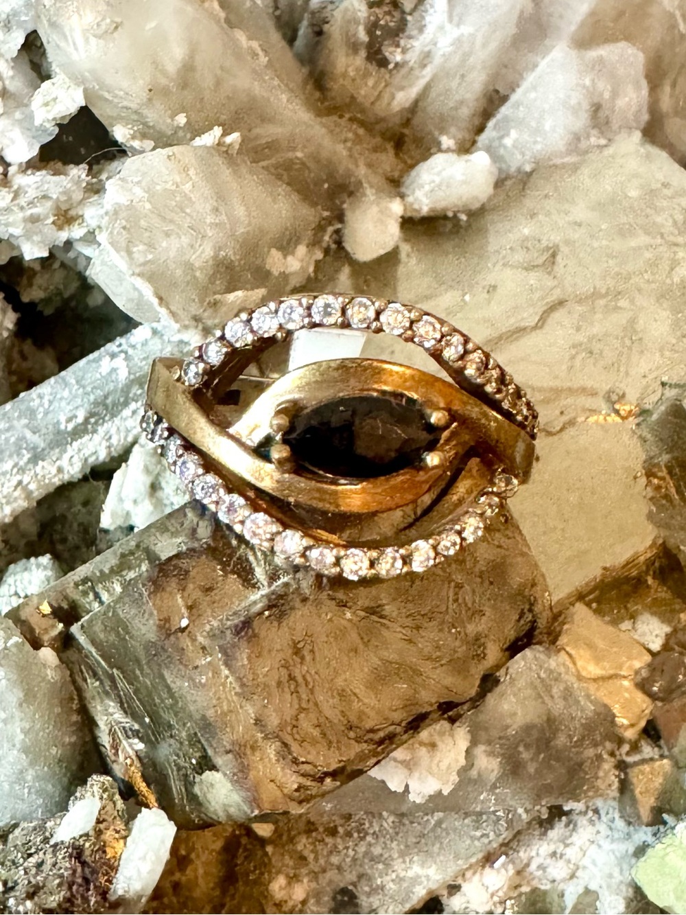 Black Onyx Eye Ring